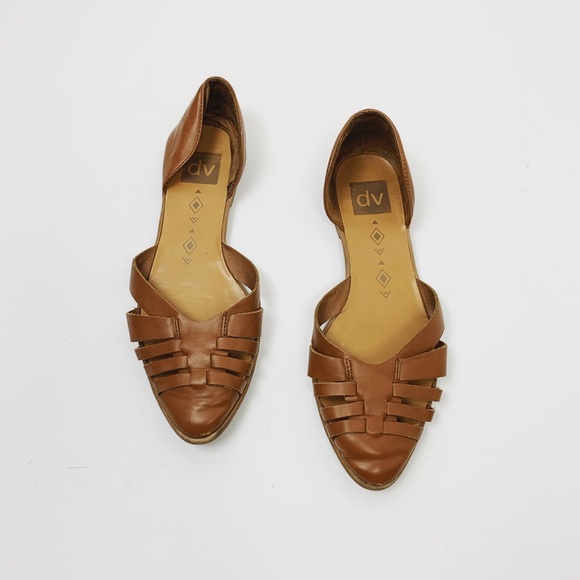 Dolce Vita Shoes - 2/$15 Dolce Vita Brown Leather Sandal Flats